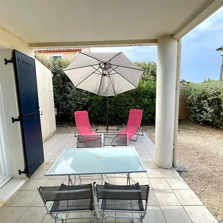 Apartmán Avec Piscine A 150m De La - 2 Chambres, Wifi, Parking, Terrasse, Jardin - Fr-1-231-296